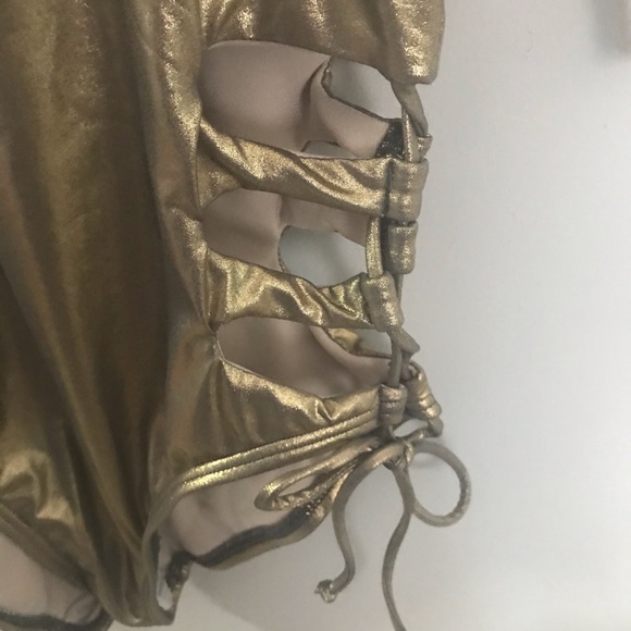 New Bikini lab bronze metallic one peice cut out size small swimsuit - Picture 4 of 8